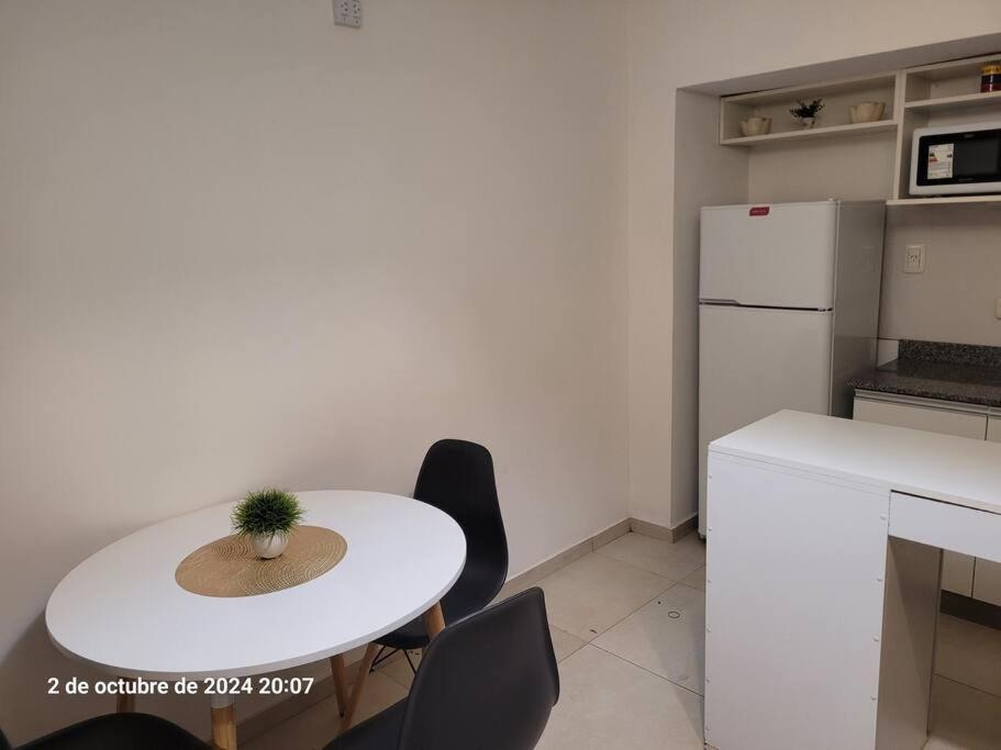 Comodo Departamento Centrico Apartment Posadas